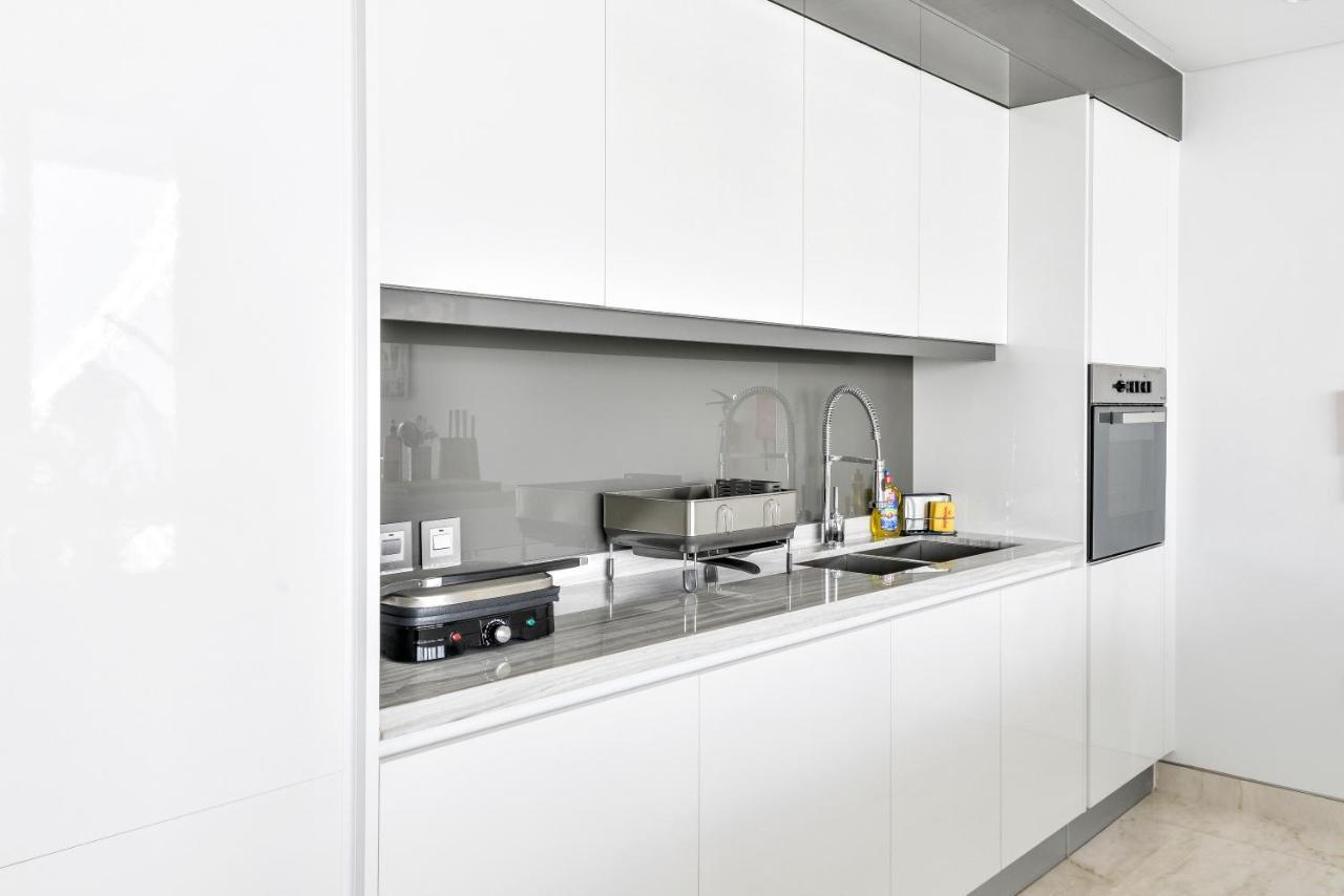 Contemporary And Spacious 2 Bedroom In Bluewaters Island Дубай Экстерьер фото